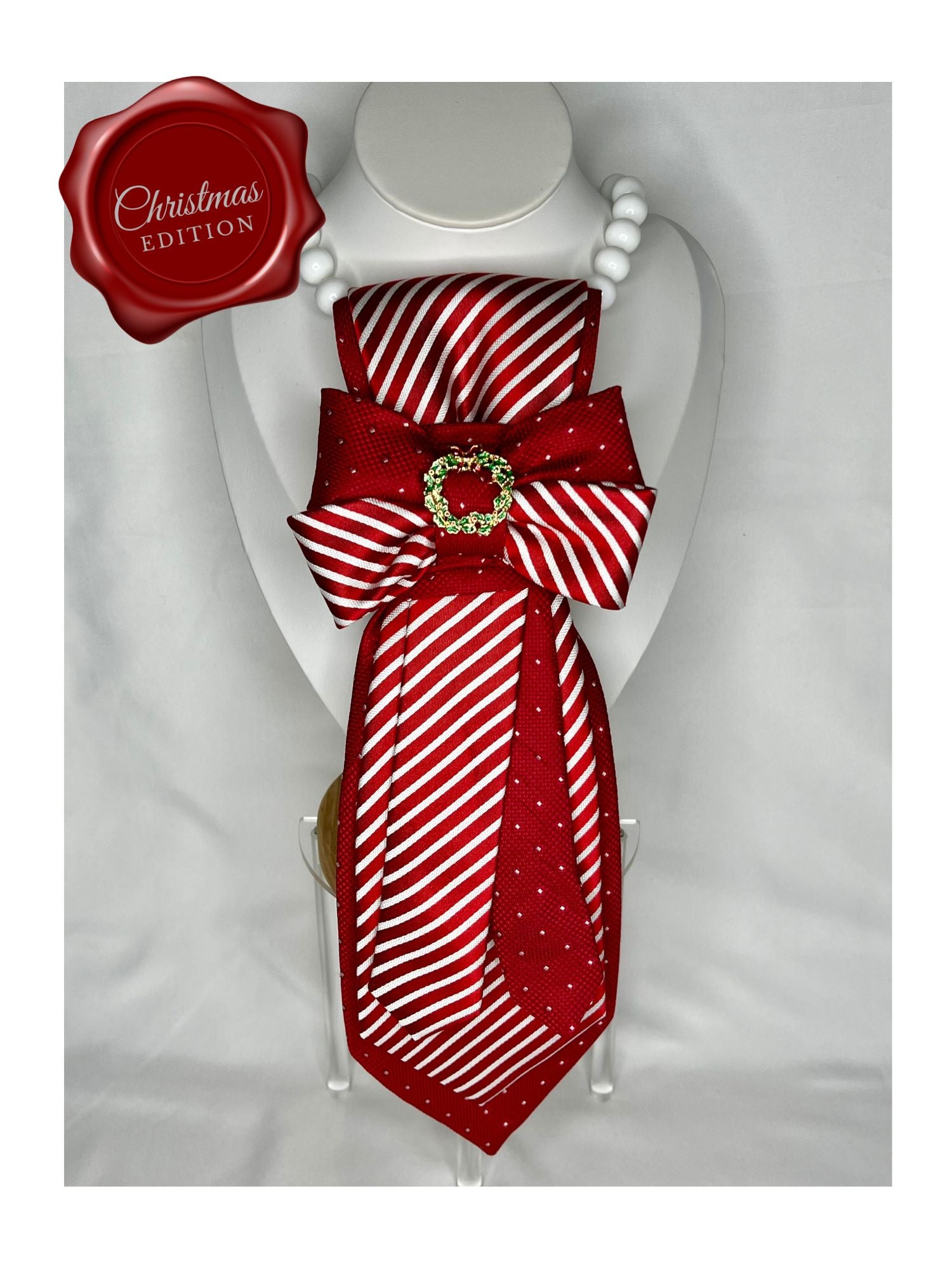 Handgjord slipsrosett i klassiskt rött och vitt